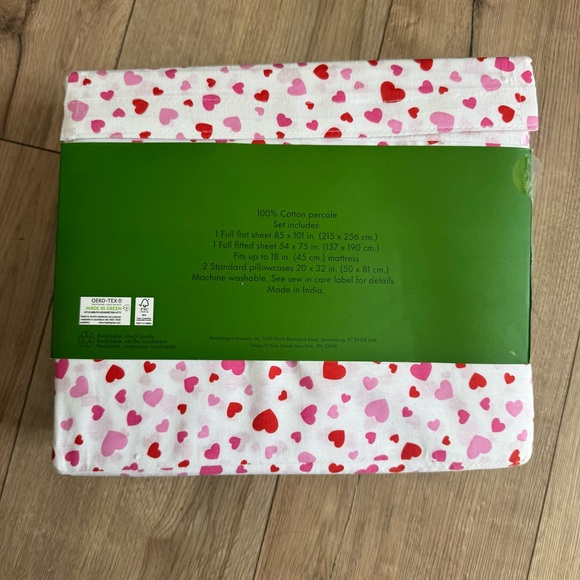 Kate Spade Red and Pink Heart Full Sheet Set - Picture 2 of 2